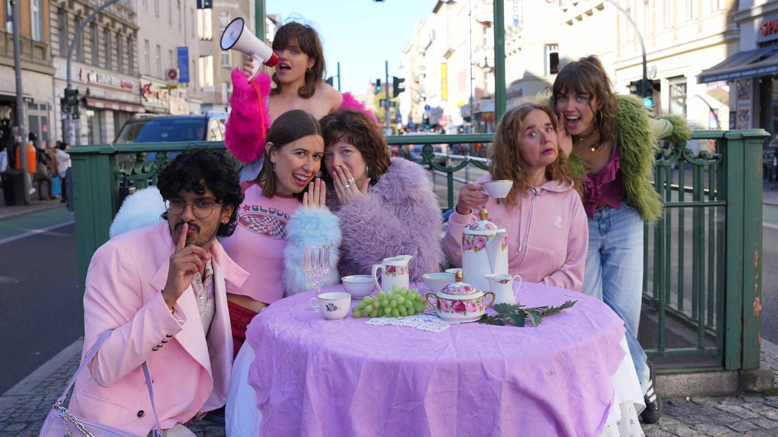 GOSSIP CITY