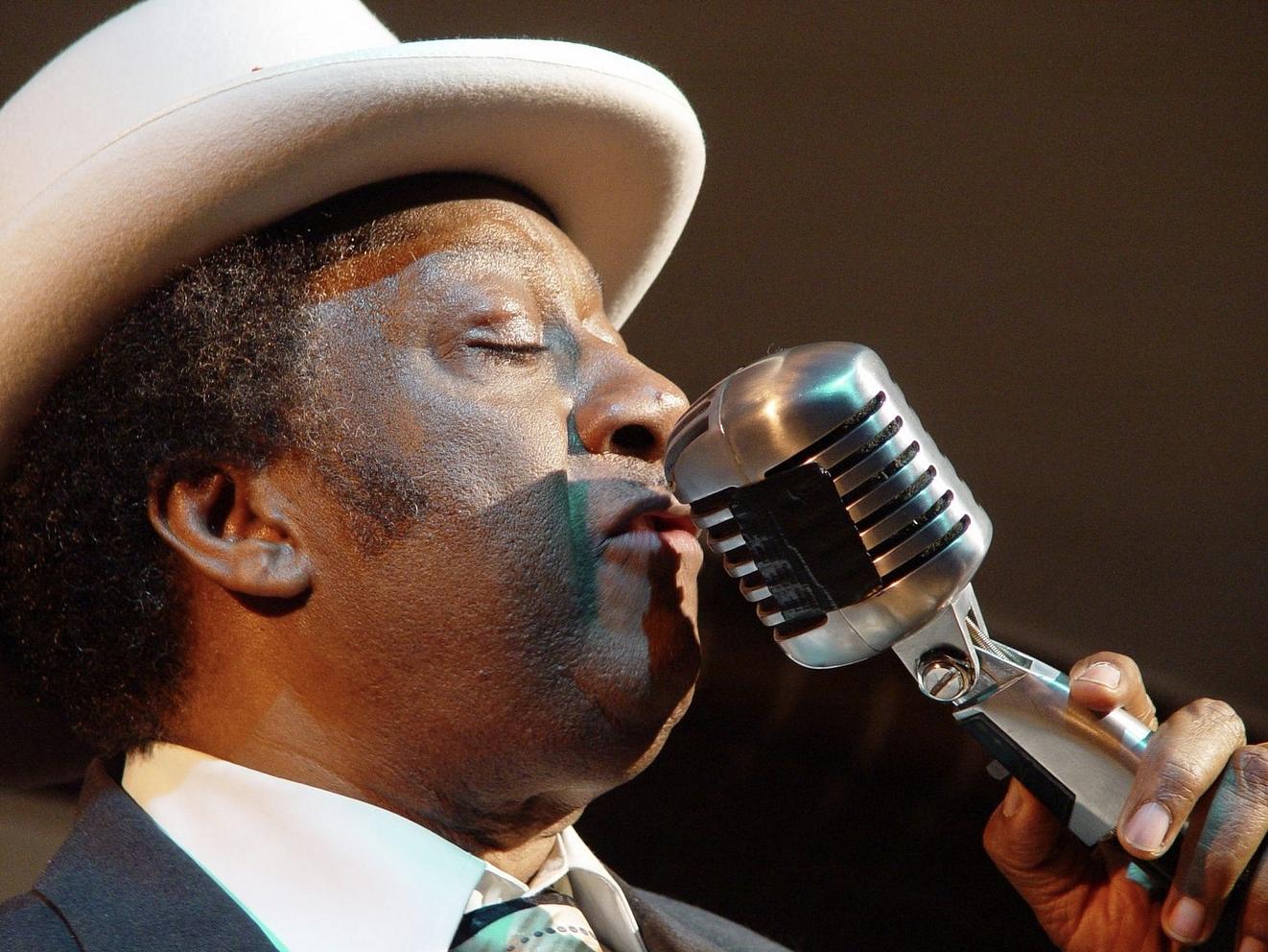 A-TRANE PRÄSENTIERT IM HEIMATHAFEN IN KOOPERATION MIT NEW BERLIN KONZERTE: EB DAVIS & THE SUPERBAND FEAT: KAT BALOUN "BERLIN SPECIAL"