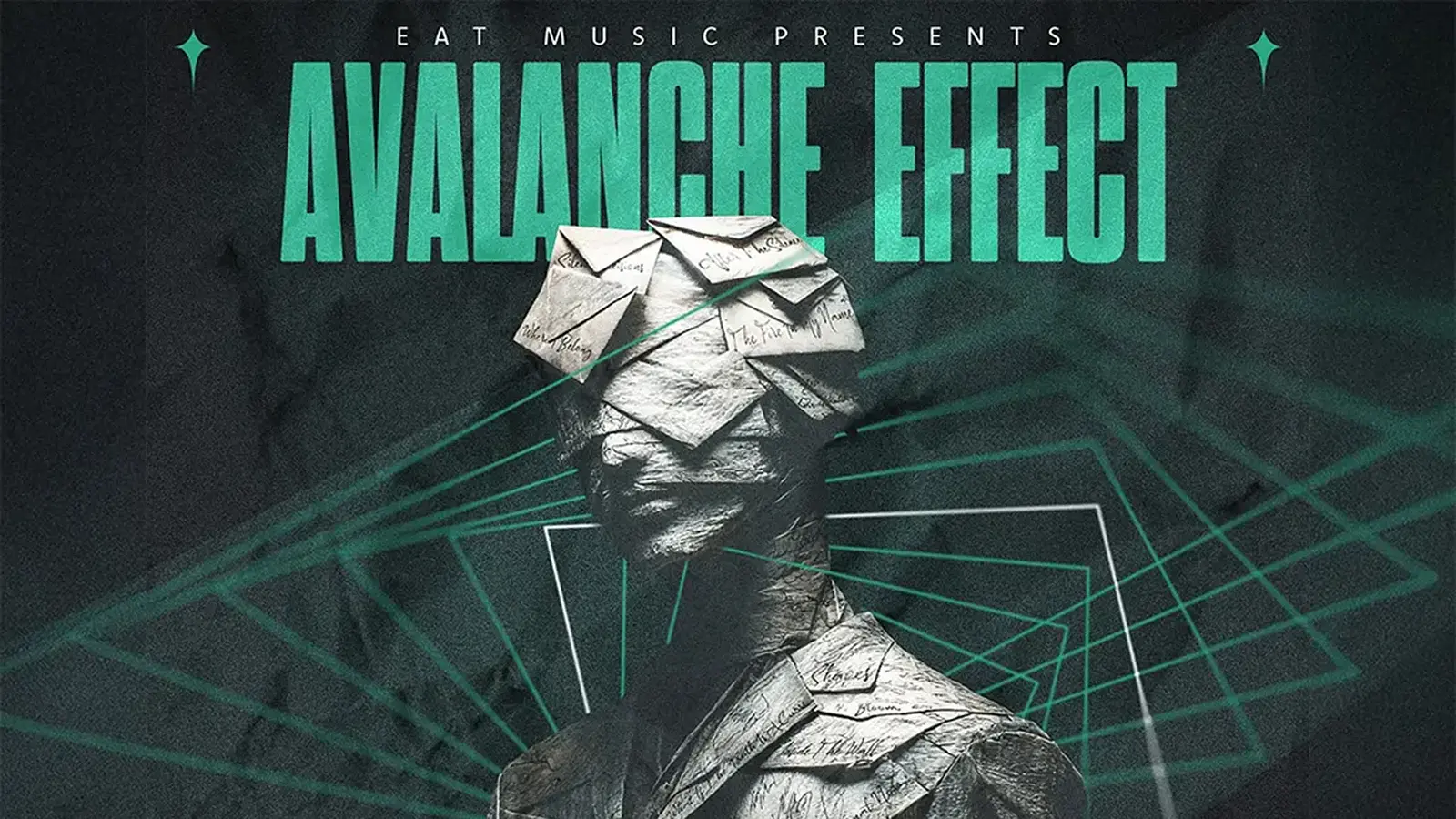 Plakat von Avalanche Effect mit silberner Büste, deren Kopf und Schultern von Briefumschlägen bedeckt sind, vor dunkelgrauem Hintergrund mit türkisfarbenen geometrischen Linien und großem Schriftzug Avalanche Effect im oberen Bildbereich.