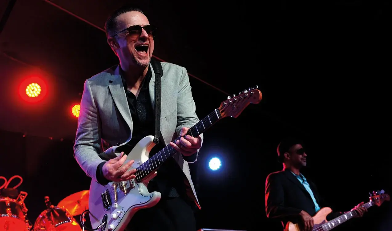 BLUES NIGHT
