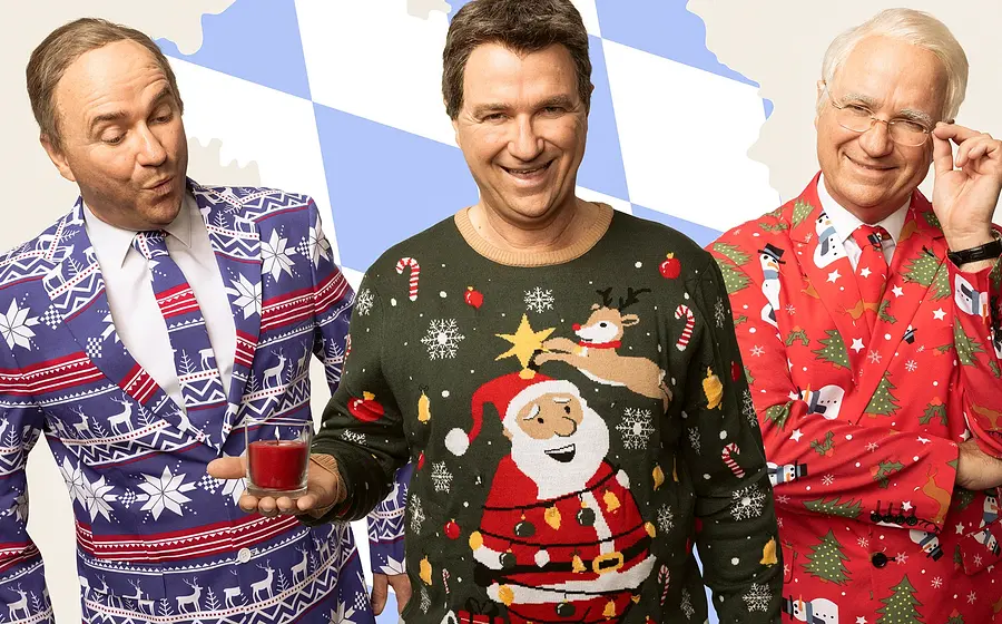 Foto für das Event Wolfgang Krebs – Die Weihnachtsgala: die drei Künstler in weihnachtlicher Kleidung