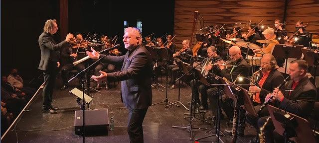 Shvayg Mayn Harts Orchestra