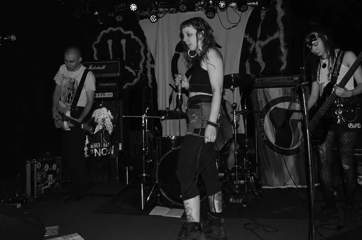 DEZINFORMACIJE | HARSH RESPONSE | HYDRA | LÄRA