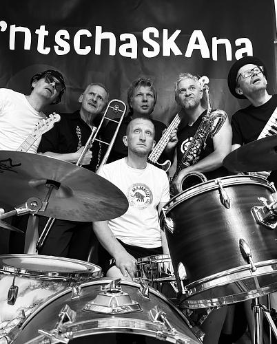 ’NTSCHASKANA & SKA-RA-MOUCHE