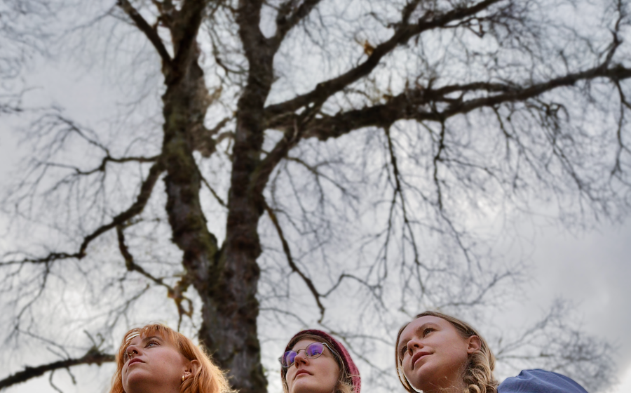 MILA ZISKA, JENNIFER BERNING & JUNAE