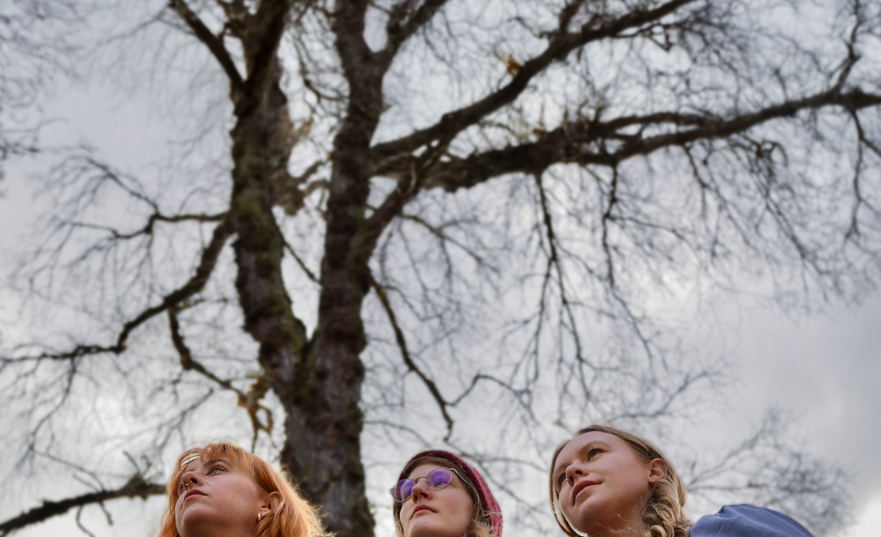 MILA ZISKA, JENNIFER BERNING & JUNAE