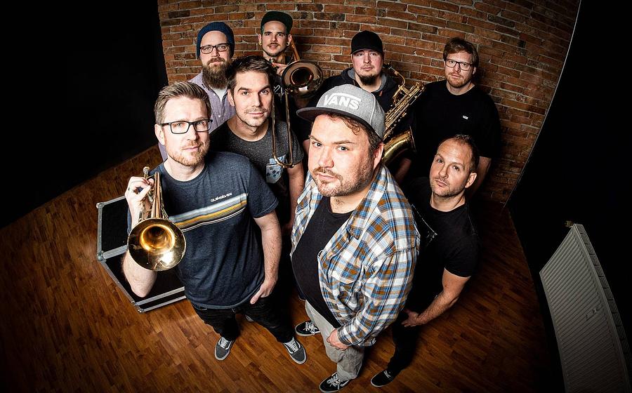Awesome Scampis (ska- + pop-punk) + Buster Beat (ska)
