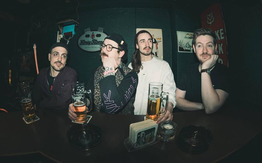Sempf (pop-punk/ HH) + Bistro 11 (PopPunk/CollegeRock/ Bln)