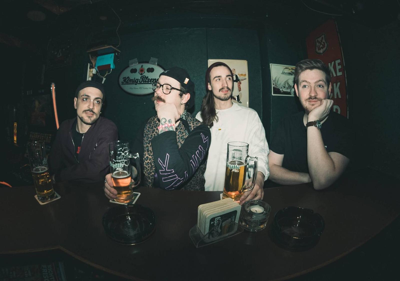 Sempf (pop-punk/ HH) + Bistro 11 (PopPunk/CollegeRock/ Bln)