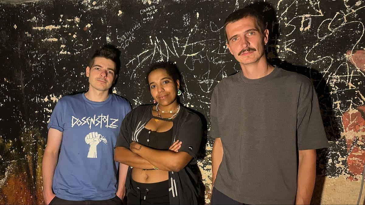ParkPunk (deutschpunk, regensburg) + FCKSCHNTZL (punk-rock, bln)