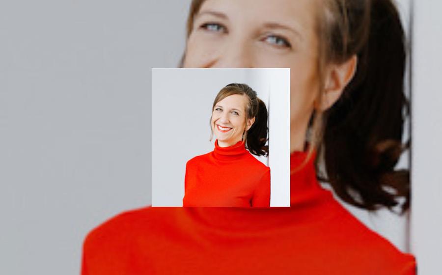 Sarah Hakenberg - AUSVERKAUFT