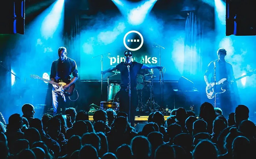 Pinoreks & NOWAVES