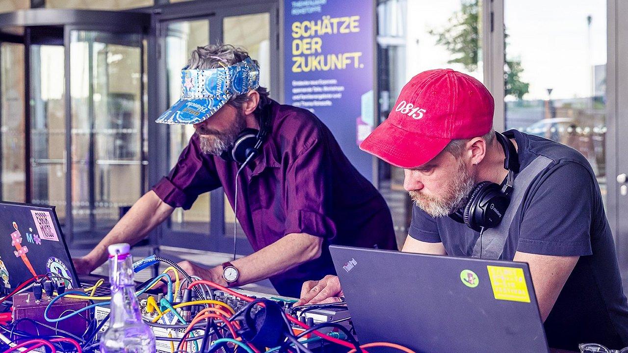 Das Joghurtbecher-Orchester – Workshop-Präsentation