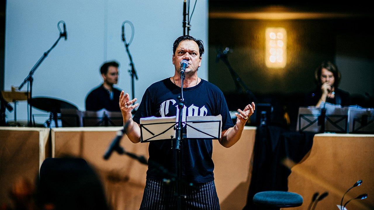 CHARLY HÜBNER & ENSEMBLE RESONANZ