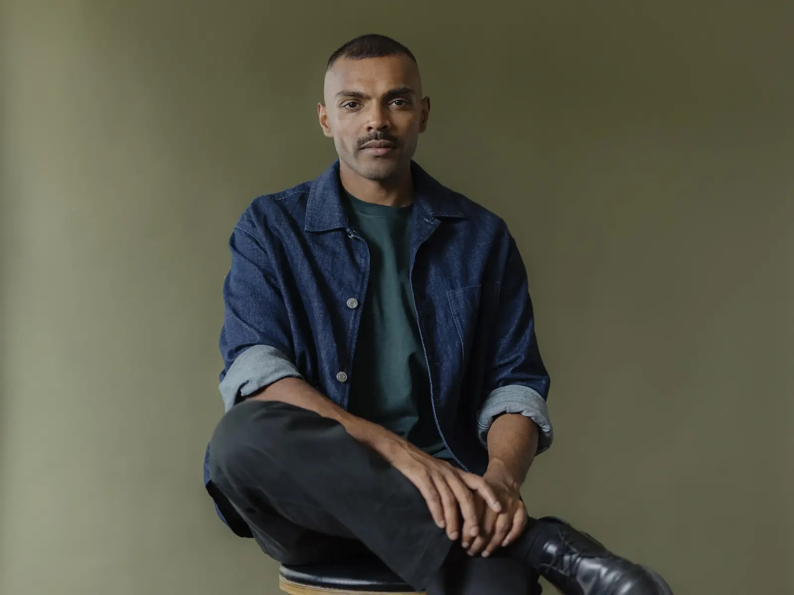 sinthujan varatharajah: „wo zeit stehen bleibt“