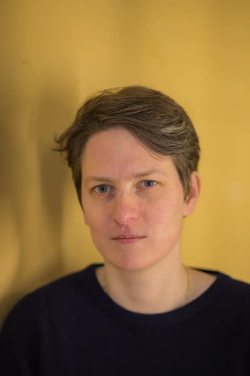 Queere Lyrik Alexander Schnickmann „Gestirne“ & Anna Julian Mendlik „Dante im Darkroom“