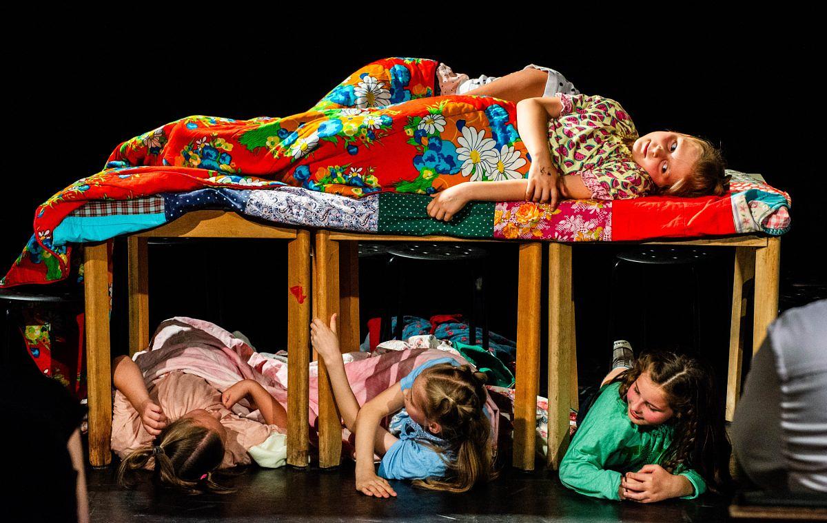Kinder- und Jugendtheater mit Schüler*innen der GOLDONI Theaterschule